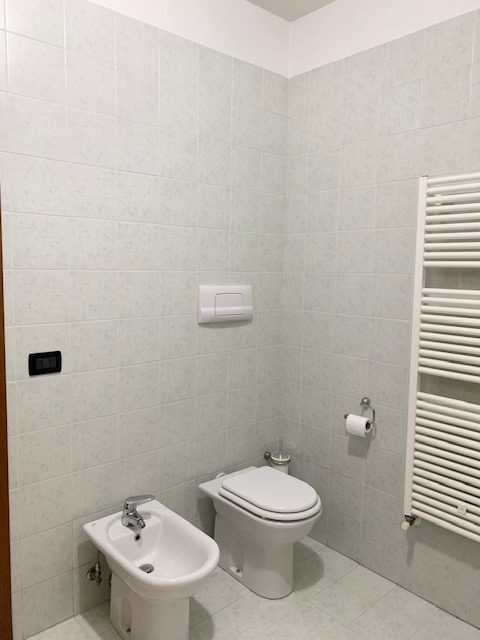 FOSSONA DI CERVARESE S. C. (PD) Mini appartamento arredato, ottimo investimento , al piano 1° , d...