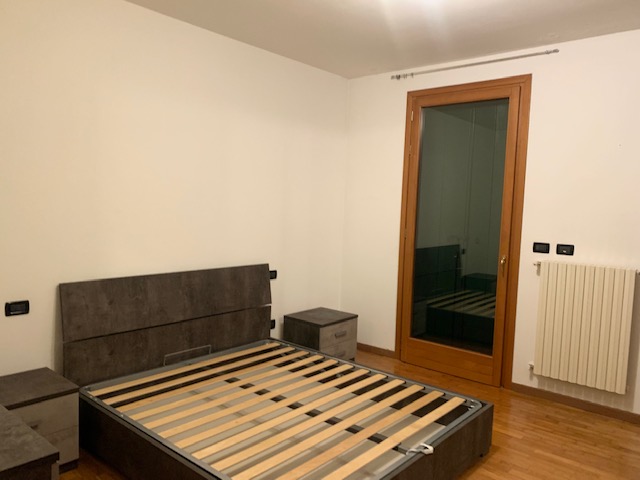 FOSSONA DI CERVARESE S. C. (PD) Mini appartamento arredato, ottimo investimento , al piano 1° , d...