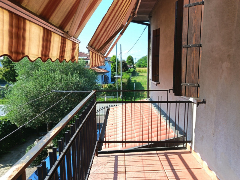 Rif. SAPS175 
Proponiamo in esclusiva una casa singola a Sant’Angelo di Piove di Sacco.
Questa so...