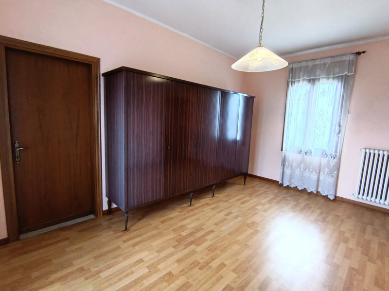 Rif. SAPS175 
Proponiamo in esclusiva una casa singola a Sant’Angelo di Piove di Sacco.
Questa so...