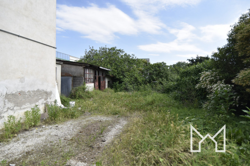 ROSSANO VENETO- Nel cuore di Rossano Veneto, in posizione centrale a poche centinaia di metri dal...