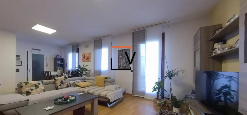 V402 - Proponiamo in vendita esclusiva appartamento duplex di circa 140mq calpestabili completame...