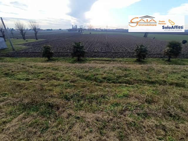 CAGNOLA DI CARTURA: In pieno contesto di campagna, estremamente tranquillo e rilassante, ideale p...