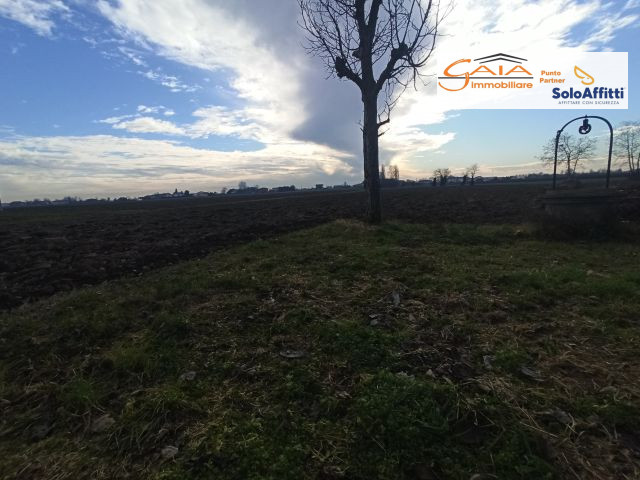 CAGNOLA DI CARTURA: In pieno contesto di campagna, estremamente tranquillo e rilassante, ideale p...