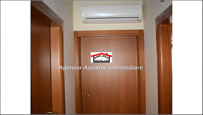 Vendesi appartamento 2 camere su palazzina a poche unità abitative. L’immobile si trova in zona r...