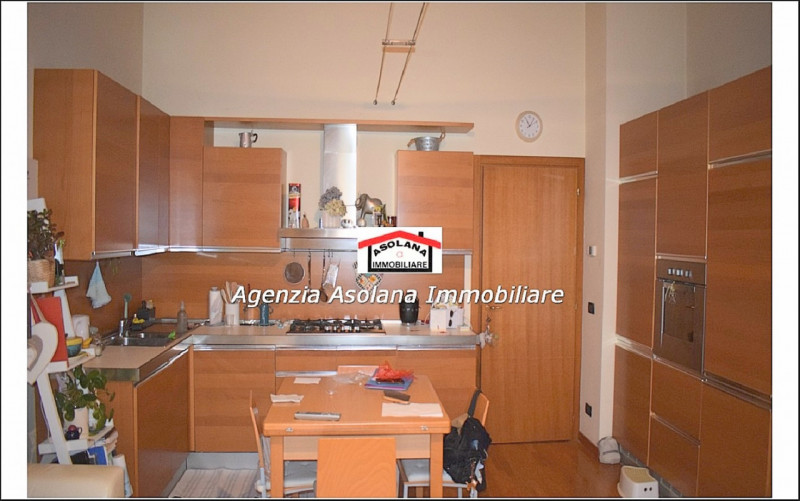 Vendesi appartamento 2 camere su palazzina a poche unità abitative. L’immobile si trova in zona r...