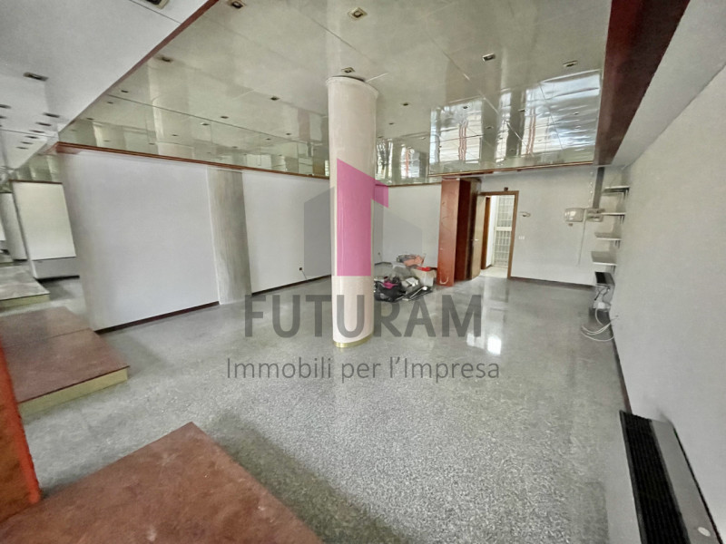 VICENZA -12FIL- PER INFO - 0444/310220

Se stai cercando un'opportunità unica per avviare o trasf...