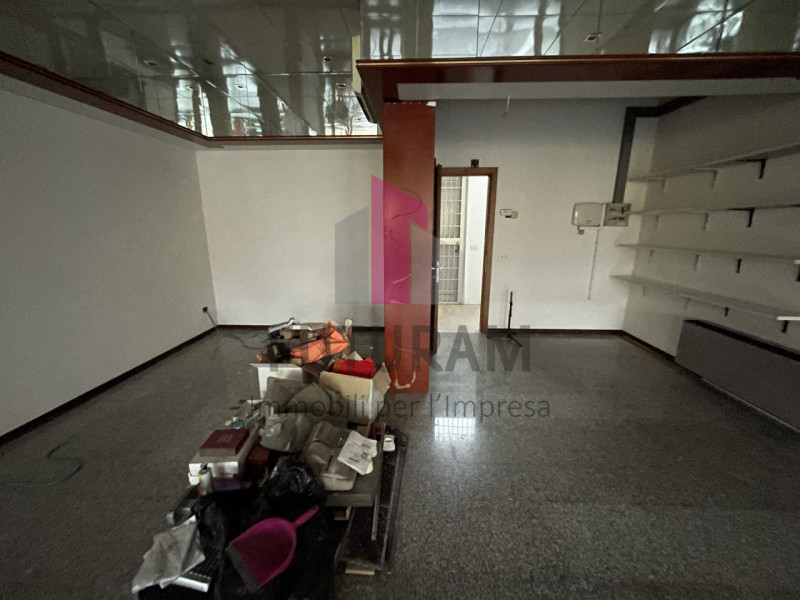 VICENZA -12FIL- PER INFO - 0444/310220

Se stai cercando un'opportunità unica per avviare o trasf...