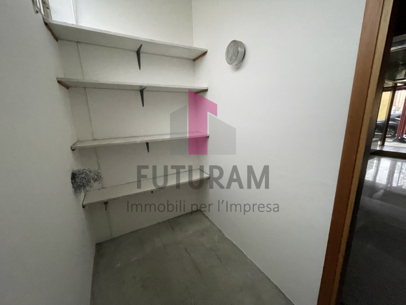 VICENZA -12FIL- PER INFO - 0444/310220

Se stai cercando un'opportunità unica per avviare o trasf...