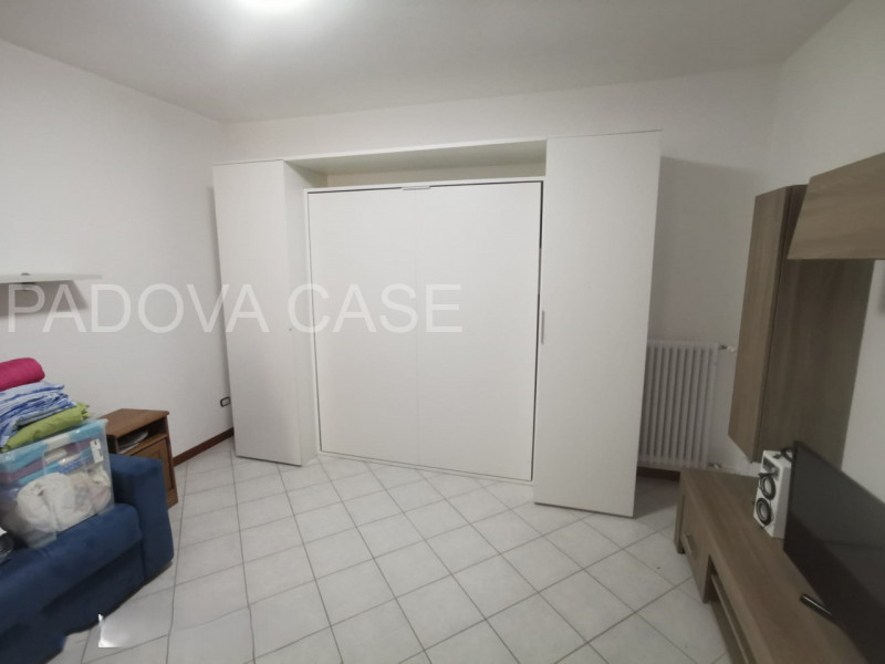 Attico su Due Livelli nel Cuore di Massa Lombarda: Moderno, Arredato e Pronto da Vivere!
Se cerch...