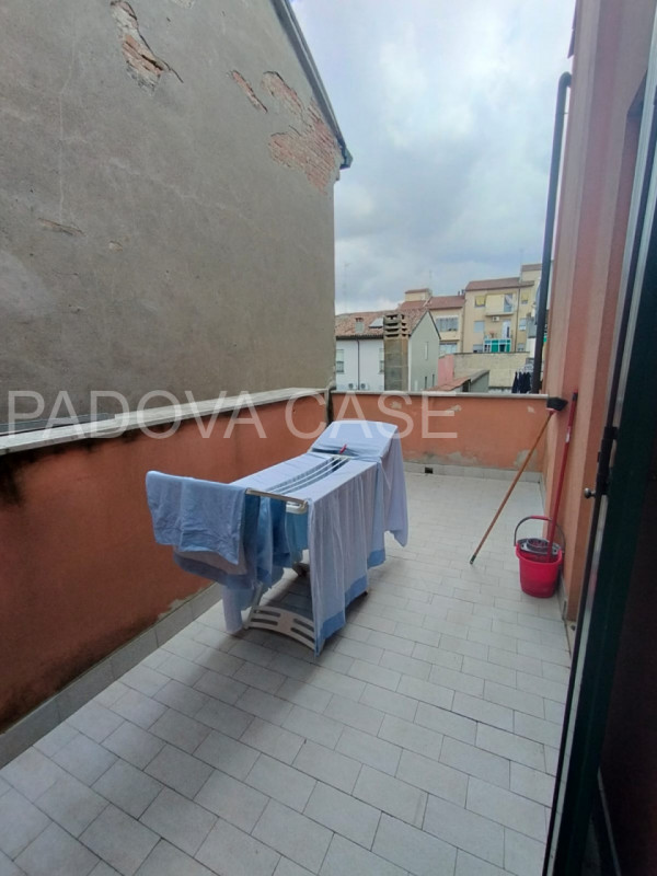 Attico su Due Livelli nel Cuore di Massa Lombarda: Moderno, Arredato e Pronto da Vivere!
Se cerch...