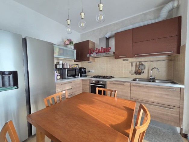 Nel pieno centro di Veggiano, in una posizione strategica e comoda a tutti i principali servizi, ...