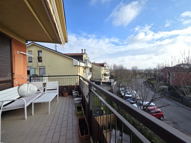 Nel pieno centro di Veggiano, in una posizione strategica e comoda a tutti i principali servizi, ...