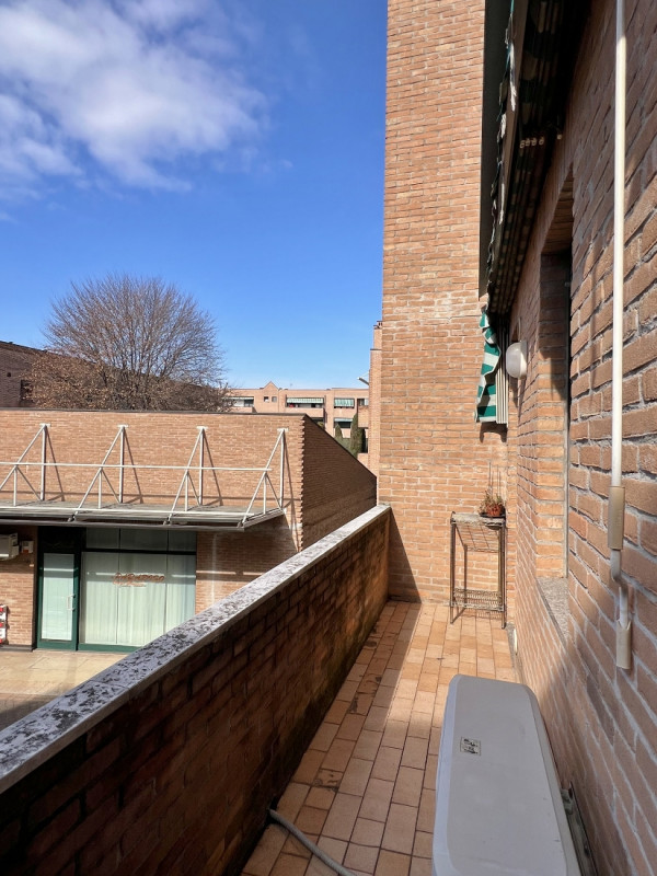 TRICAMERE BISERVIZI VENDESI A RETTORGOLE DI CALDOGNO, COMPLETO DI GARAGE DOPPIO - RIF. 8346
Propo...