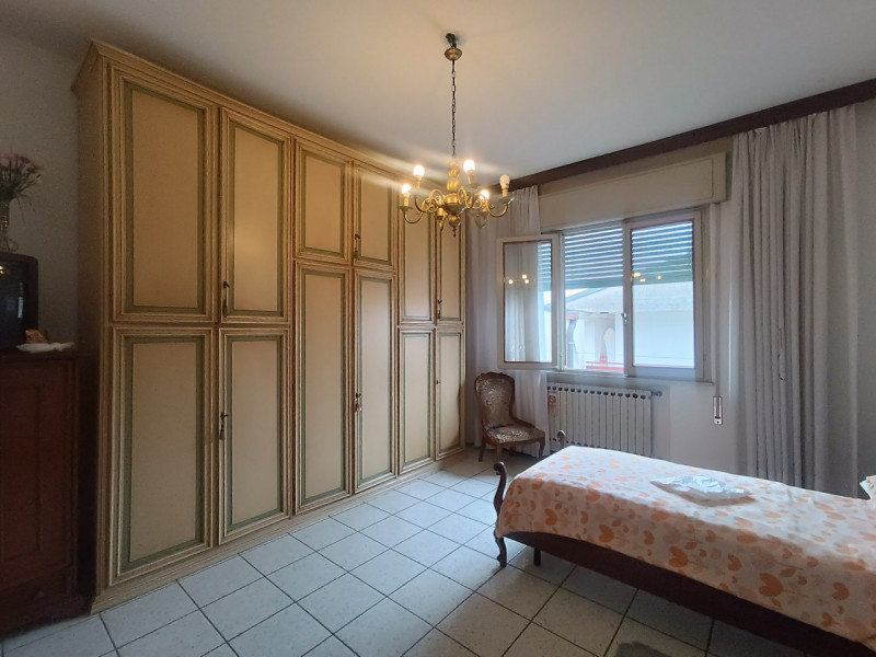 Se stai cercando un appartamento accogliente e ben posizionato, non perdere l'opportunità di scop...