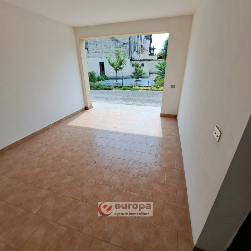 Per info & visite telefonare al delegato Giampaolo n.335 5489 422
VICENZA, posizione interna a vi...