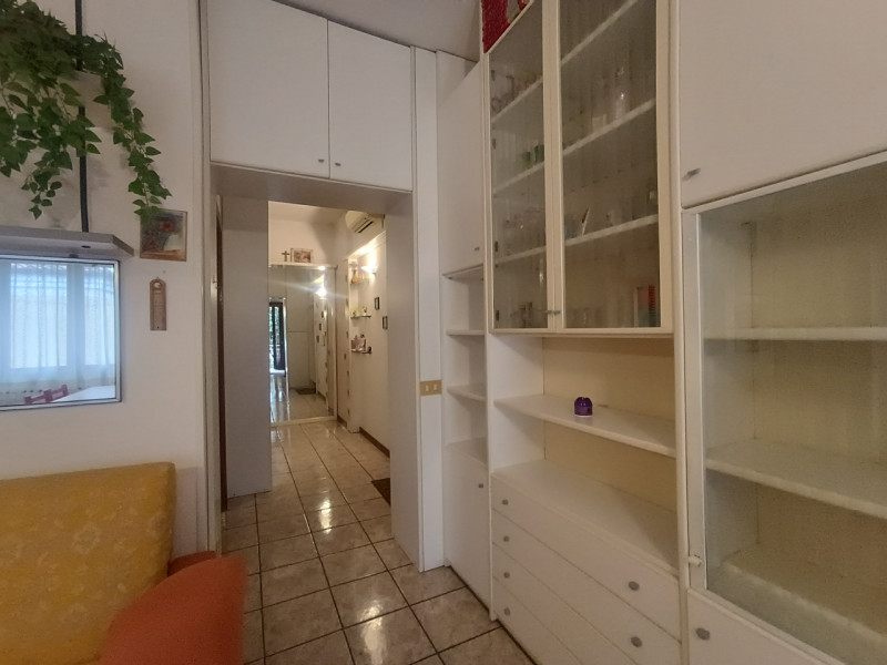 Se stai cercando un appartamento accogliente e ben posizionato, non perdere l'opportunità di scop...