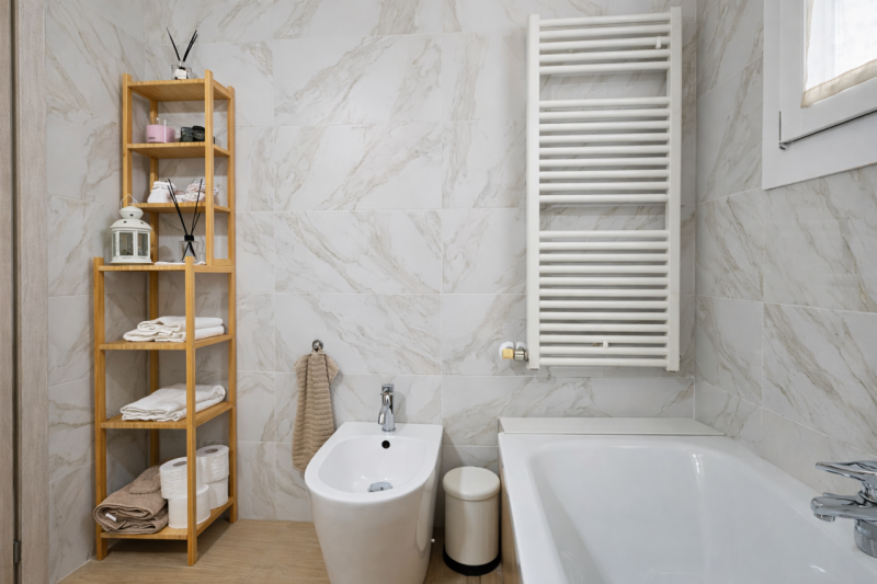 Si propone appartamento in quartiere San Tommaso (Albignasego), situato in una zona tranquilla ma...