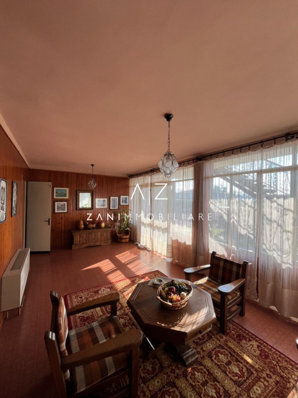 Proponiamo in vendita una splendida casa singola a Castelfranco Veneto, ideale per chi cerca ampi...