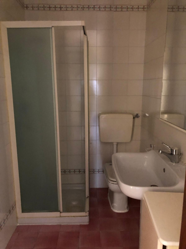 Santa Rita/Pontecorvo eccellente appartamento tricamere vendesi.
A 200 metri da Porta Pontecorvo ...