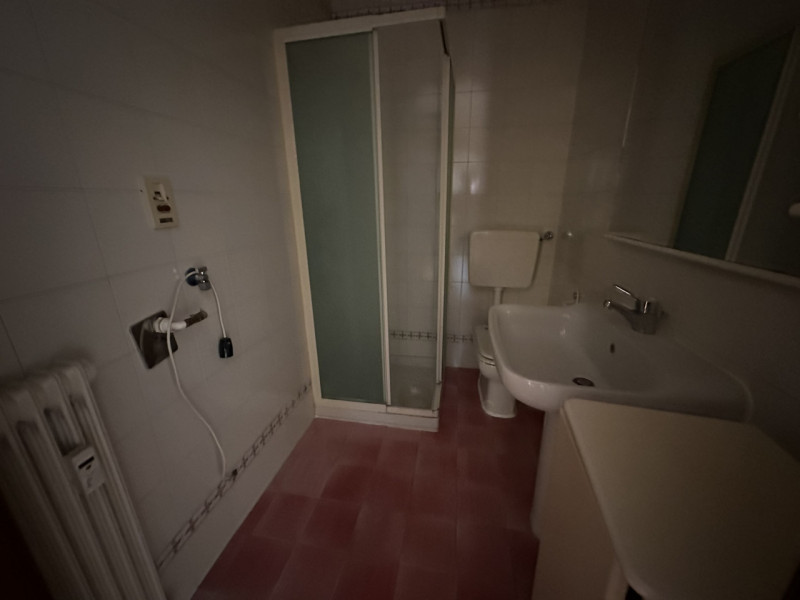 Santa Rita/Pontecorvo eccellente appartamento tricamere vendesi.
A 200 metri da Porta Pontecorvo ...