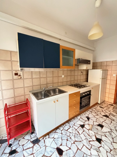 S. Bellino: spazioso appartamento in un condominio con ascensore e in posizione assolutamente cen...