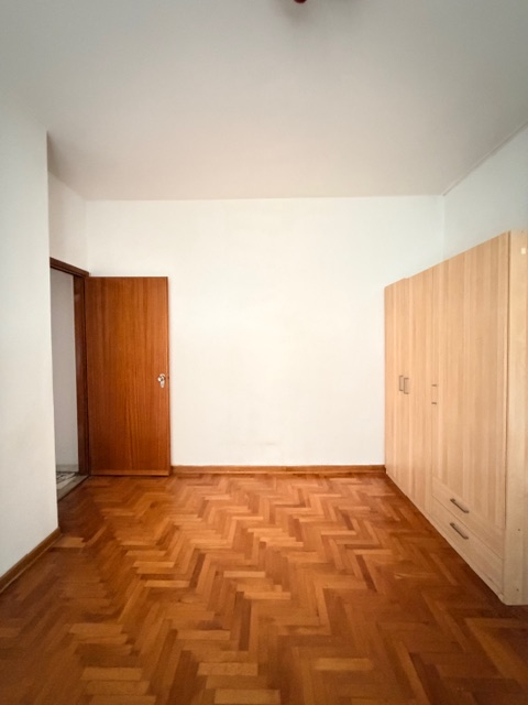 S. Bellino: spazioso appartamento in un condominio con ascensore e in posizione assolutamente cen...