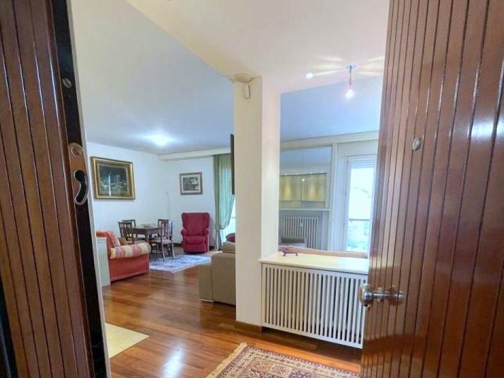 Immobile in esclusiva al Gruppo Padova MLS

Nella zona più esclusiva di Abano, in elegante palazz...