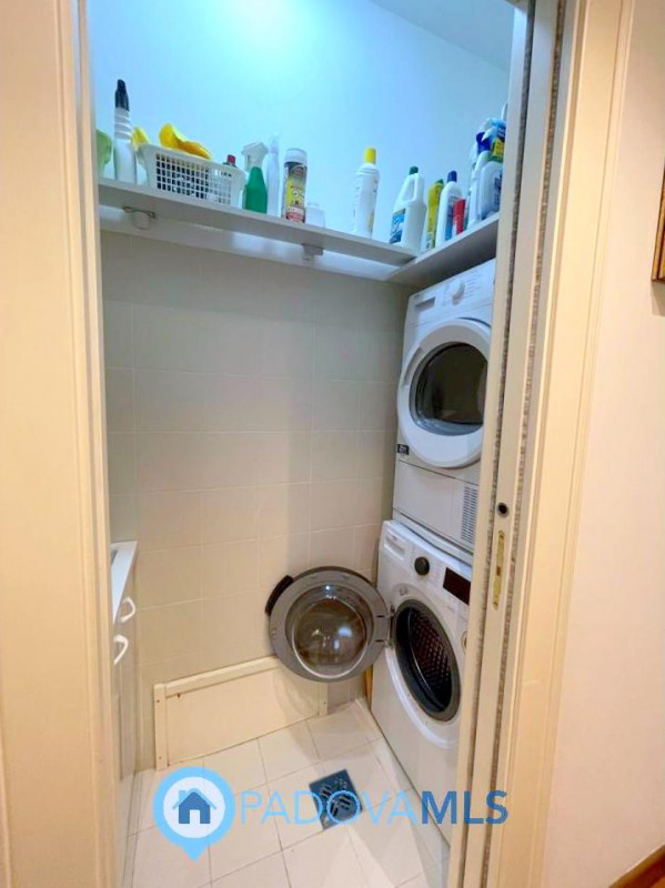 Immobile in esclusiva al Gruppo Padova MLS

Nella zona più esclusiva di Abano, in elegante palazz...