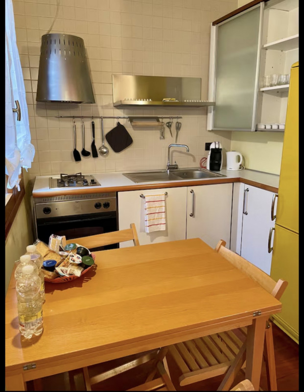 Padova zona Duomo Nicoletta dardilli di AD casa Padova propone in locazione accogliente appartame...