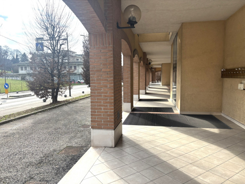 In una zona residenziale tranquilla e ben servita di Montegalda (VI), proponiamo un appartamento ...