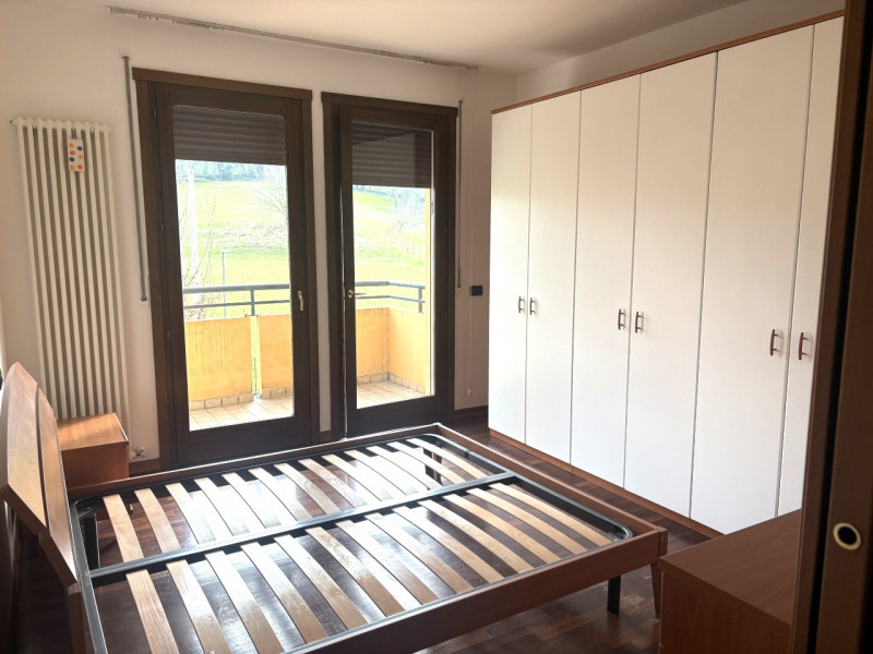 In una zona residenziale tranquilla e ben servita di Montegalda (VI), proponiamo un appartamento ...