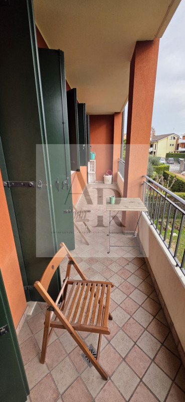 Perarolo: Proponiamo in locazione, splendido e luminoso appartamento trilocale situato nel cuore ...