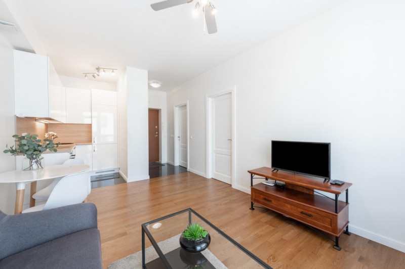 Scopri un'opportunità unica nel centro storico di Vicenza! Questo affascinante appartamento spazi...