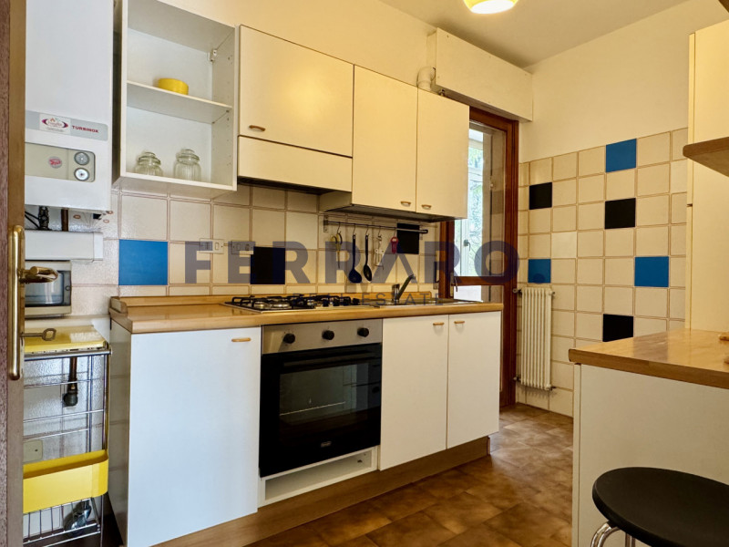 Treviso, zona Selvana/Fiera. Codice YA10
Si precisa che nel canone mensile sono incluse le spese ...