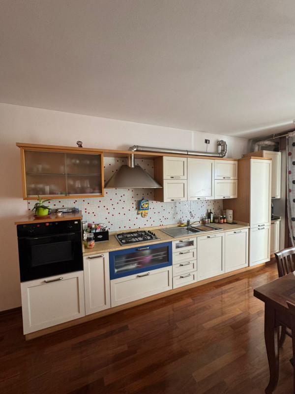 Proponiamo in vendita un introvabile appartamento quadrilocale nel cuore di Noventa Padovana, sit...