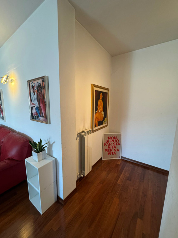 Proponiamo in vendita un introvabile appartamento quadrilocale nel cuore di Noventa Padovana, sit...