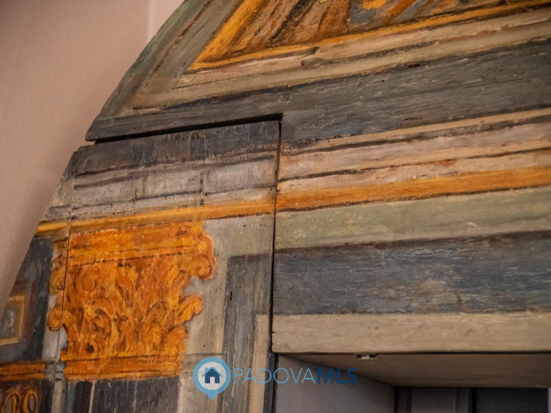 Immobile in esclusiva al Gruppo Padova MLS

Elegante palazzetto terra-cielo completamente ristrut...