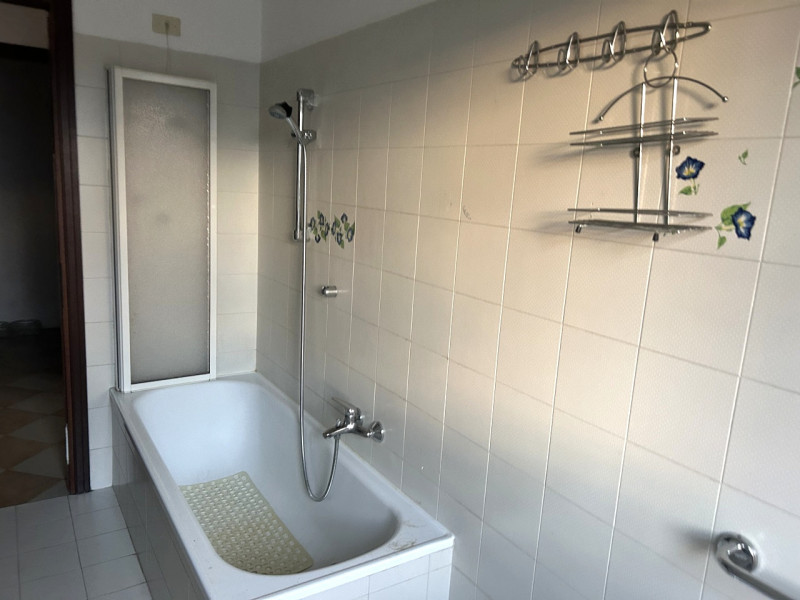 In posizione centrale a Grisignano di Zocco (VI), comoda ai principali servizi del paese e ben co...