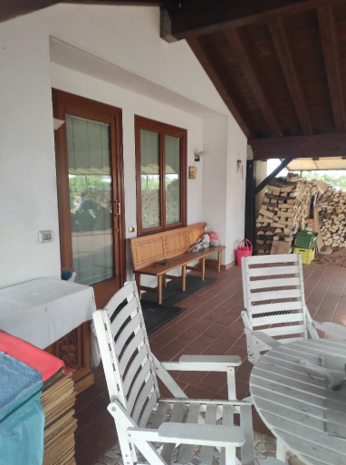 Rif. A.A.449-23

Vendita all'asta - villino su 3 livelli con giardino in data 31 marzo 2026

Desc...