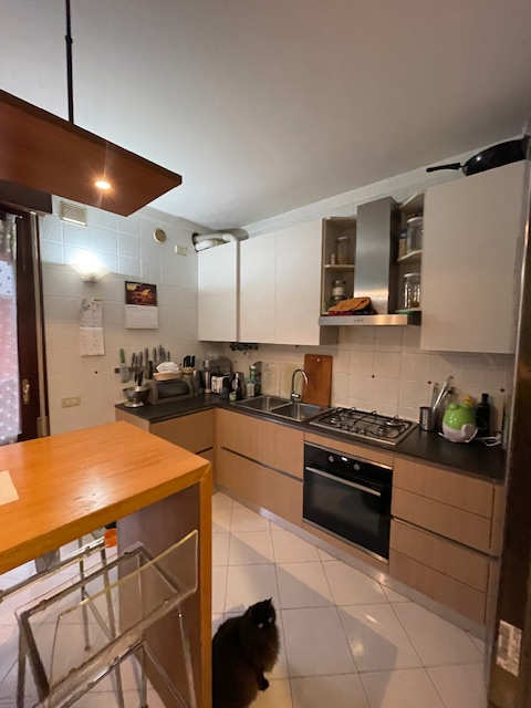 Vigodarzere vendesi in bel contesto appartamento al primo piano in buono stato locativo, con graz...