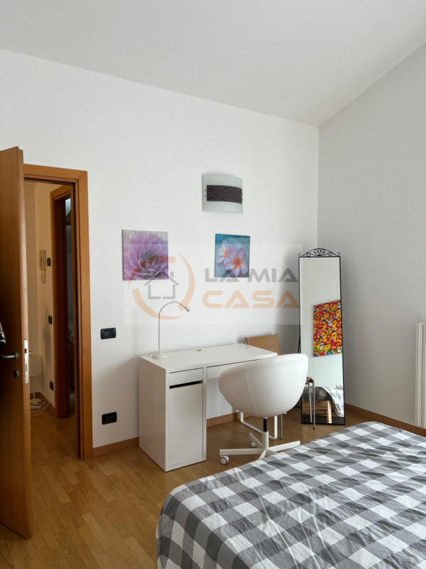 Polverara - Inserito in un tranquillo contesto del 2005, questo luminoso appartamento al primo e ...