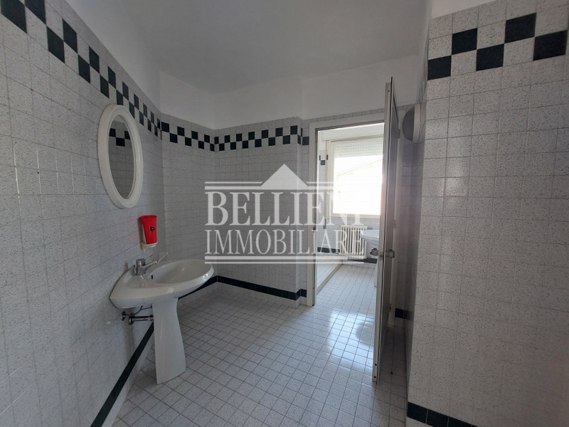 TORRI DI QUARTESOLO - In una posizione strategica nel cuore di Torri di Quartesolo, proponiamo un...