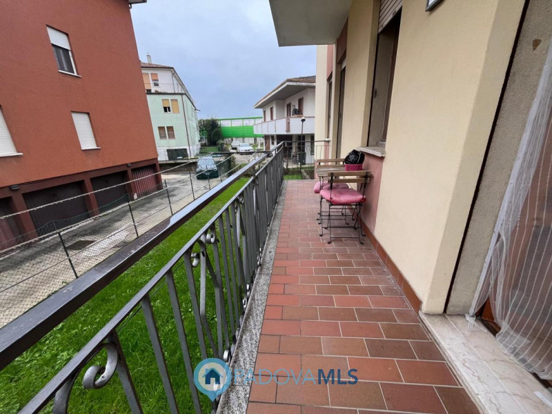 Immobile in esclusiva al Gruppo Padova MLS
ARCELLA-SAN BELLINO

In una delle zone più richieste d...