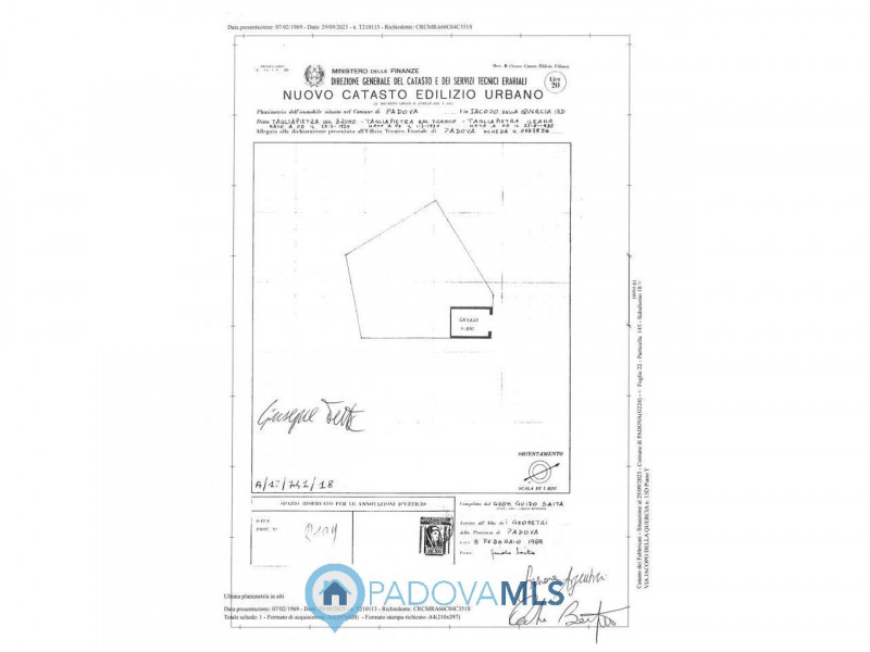 Immobile in esclusiva al Gruppo Padova MLS
ARCELLA-SAN BELLINO

In una delle zone più richieste d...