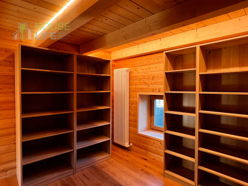 ROANA - TRESCHE CONCA - ELEGANTE CHALET DI MONTAGNA quadrilocale, tre-quattro camere, tre bagni, ...