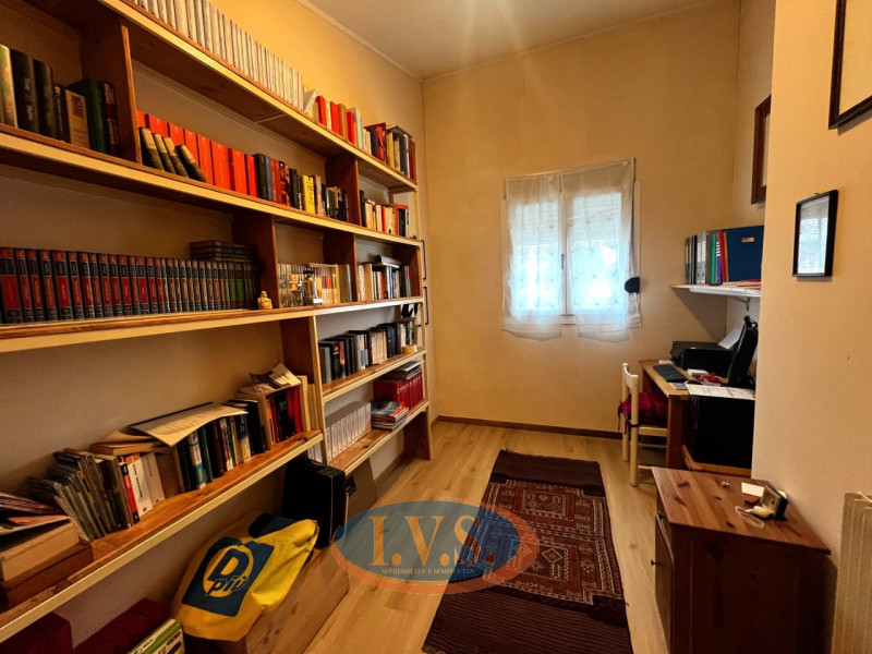 Campodoro (PD): Nella tranquillità di una zona residenziale, proponiamo a Campodoro porzione di t...