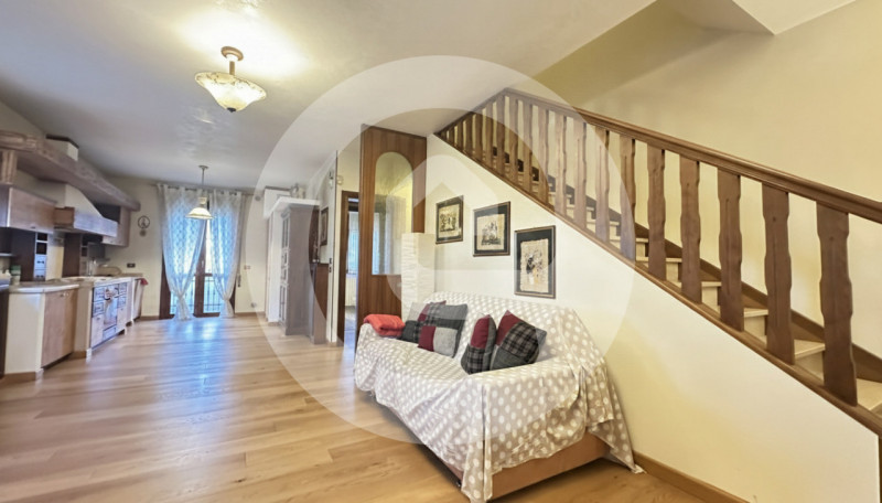 In esclusiva a Borgoricco, nella tranquilla frazione di San Michele delle Badesse, proponiamo in ...