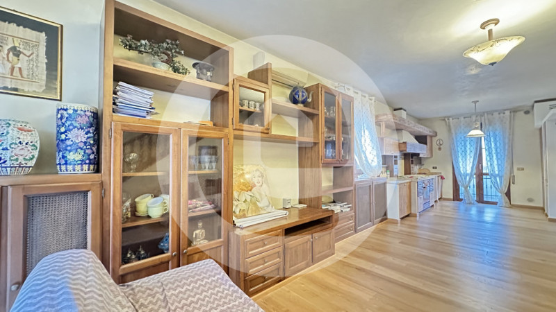 In esclusiva a Borgoricco, nella tranquilla frazione di San Michele delle Badesse, proponiamo in ...