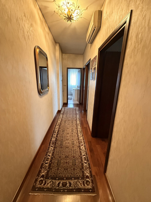 PADOVA - ARCELLA loc. SAN CARLO rif. EA235: In zona ben servita, Casa su misura ha il piacere di ...